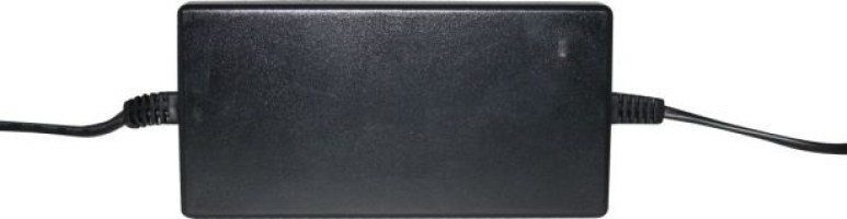 Charger_ _24V_1A_C13_Plug_3