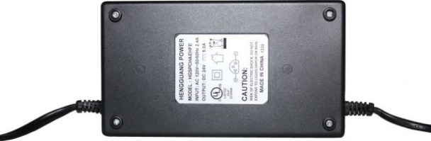 Charger_ _24V_5A_C13_Plug_3